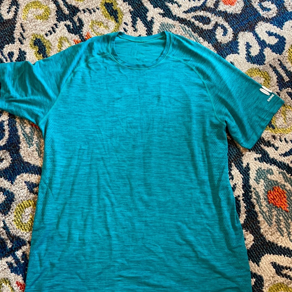 Lululemon shirt